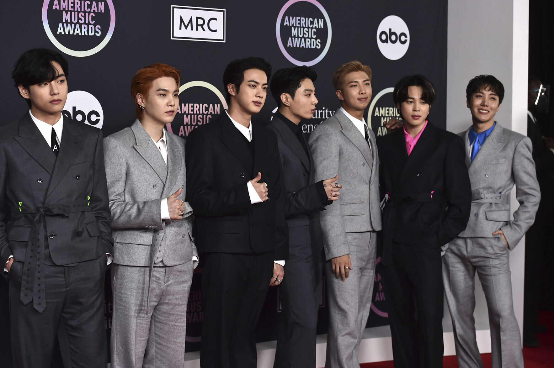 2021 American Music Awards - Arrivals